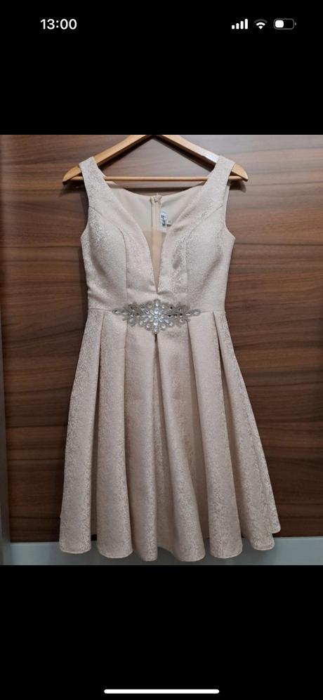 Spoločenské šaty, m