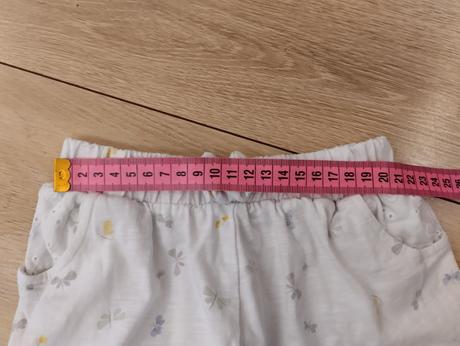 Kraťasky, mothercare,92