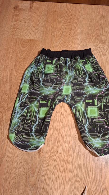 Kratke nohavice- aladinov strih, 122