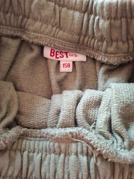 Sukňa pre dievčatka  upletova veľ.150, 158