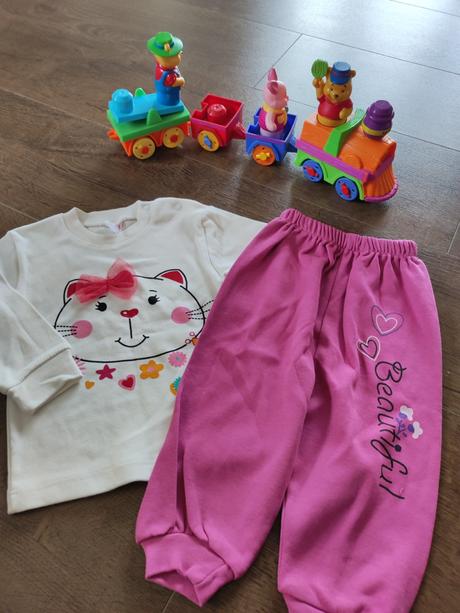 Tepláková súprava, 74