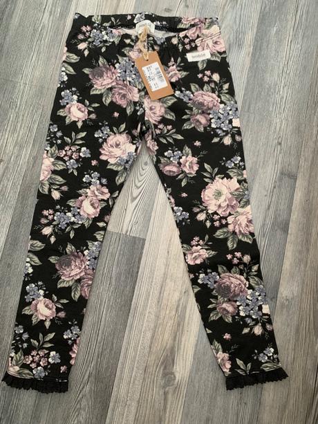 Newbie leginy, newbie,104