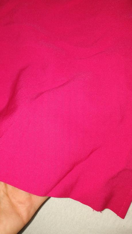 Nove mini šaty / top na leginy, 38