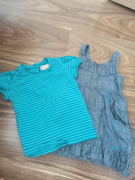 Riflové šaty s tričkom, 80