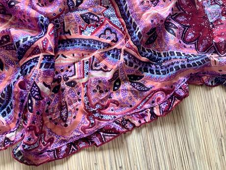 Krásny hodvábny sal, 