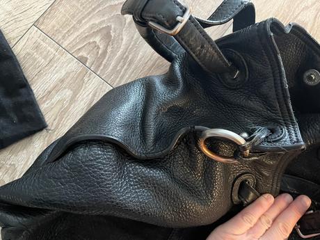 Väčšia celokožená kabelka, ecco