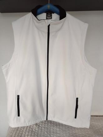 Softshellová vesta, 50