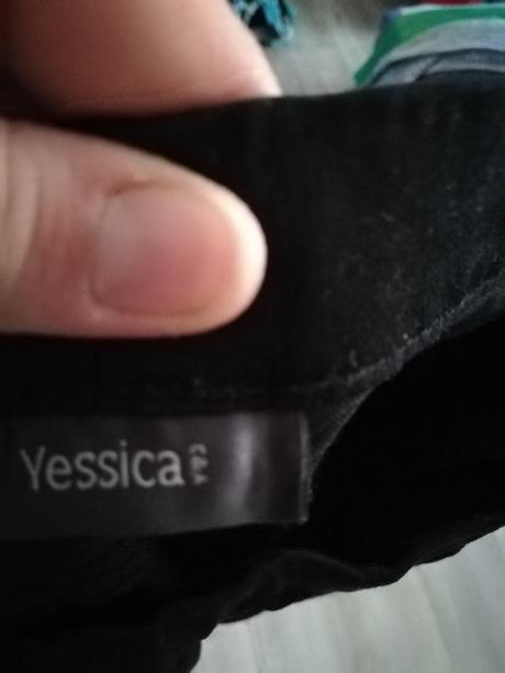 Čierne nohavice, c&a,42