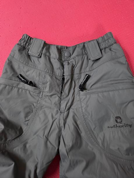 Oteplovačky, authority,140