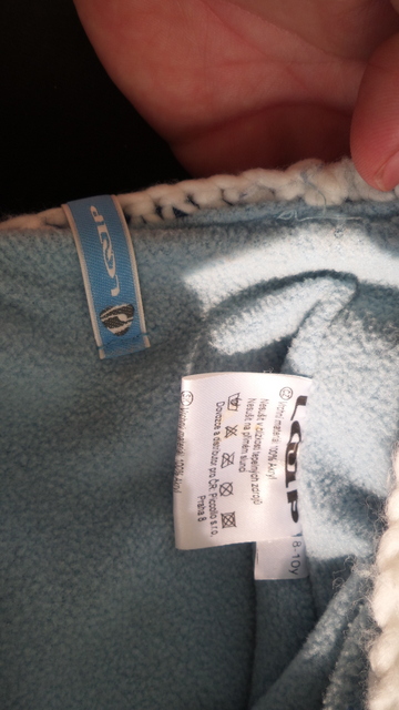 Trendy zimna ciapka modro-biela, loap,158