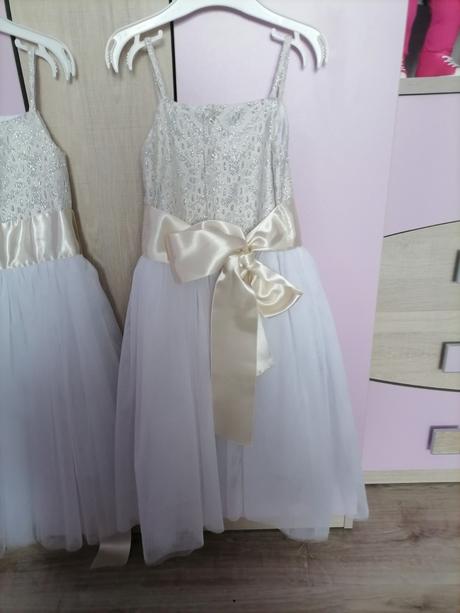 Nádherné slávnostné saty, 98