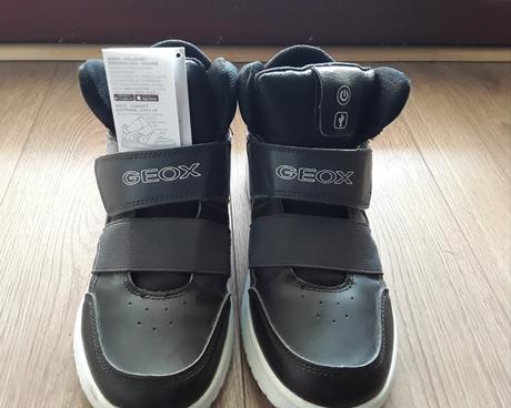 Blikajuce tenisky, geox,39