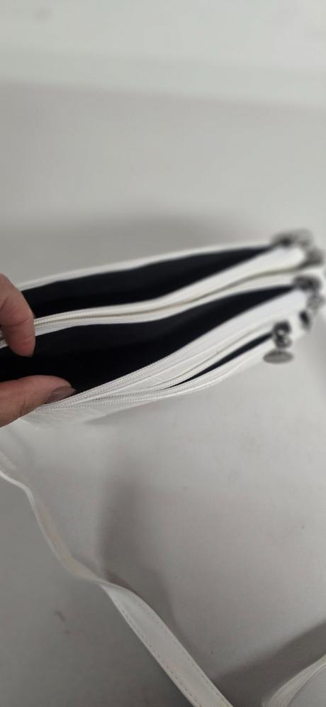 Biela crossbody kabelka, 