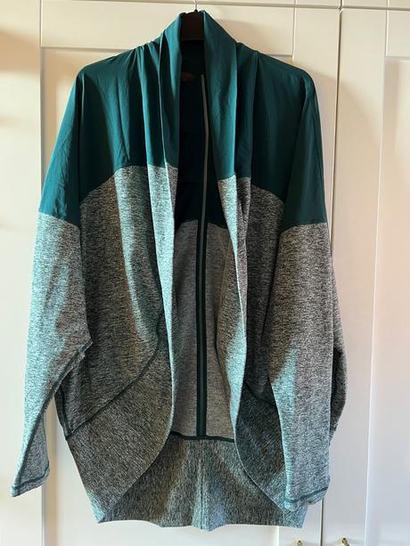 Zaujímavé športové kimono m/l, m