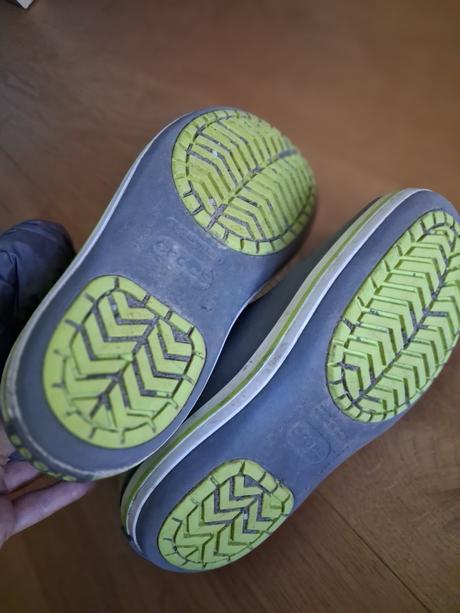 Snehule, crocs,35