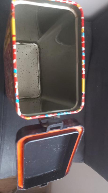 Retro plechovka julius meinl nálezový stav,