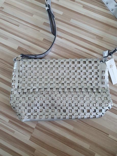 Nová strieborná kabelka z talianska, 