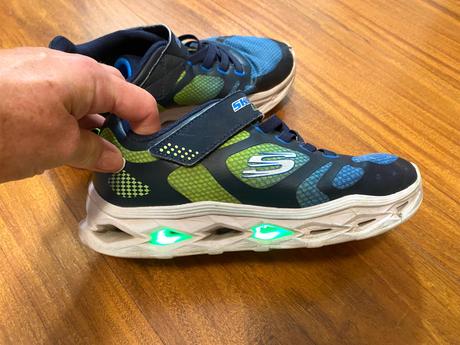 Svetielkujúce tenisky skechers veľ. 36, 23 cm, skechers,36