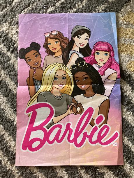 Barbie časopisy a plagáty, 