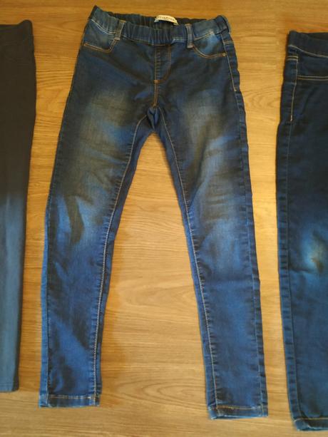 3x nohavice, reserved,146