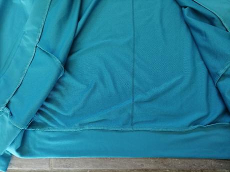 Jemnučká mikina zn. benter vl, rozmery na foto, benter,l