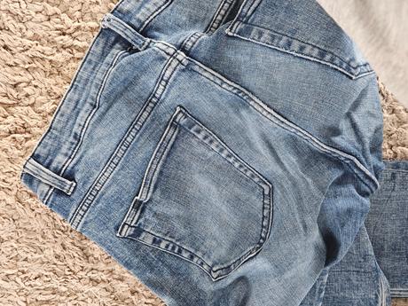 Pánske rifle 2 x oblečene 33/34, 34