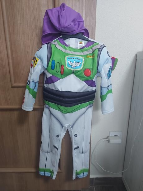 Kostým karnevalový, 