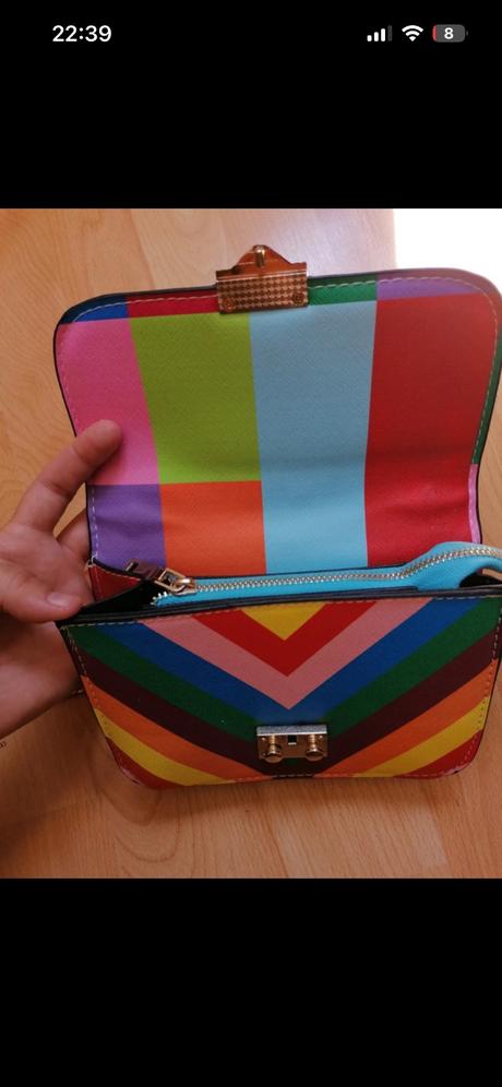 Krásna crossbody kabelka, 