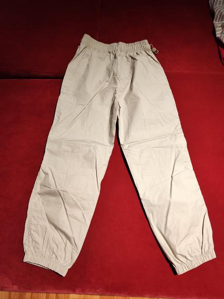 Nohavice, reserved,134