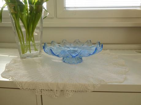 Veľká misa lisované sklo retro-top top stav,, 