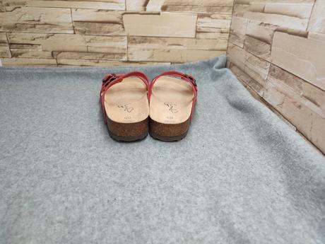 Jasný 37 - dámske celokožené sľapky, 37