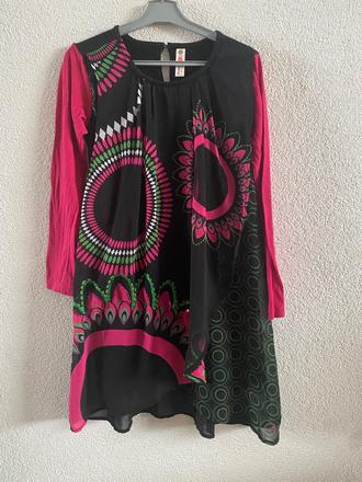 Dievcenske saty desigual, desigual,152
