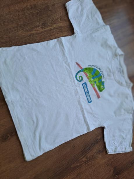 Tricko, reserved,152