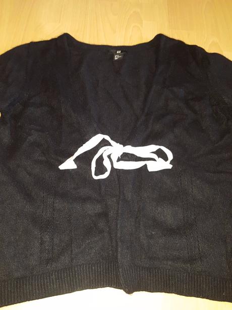 Cierny svetrik, h&m,m