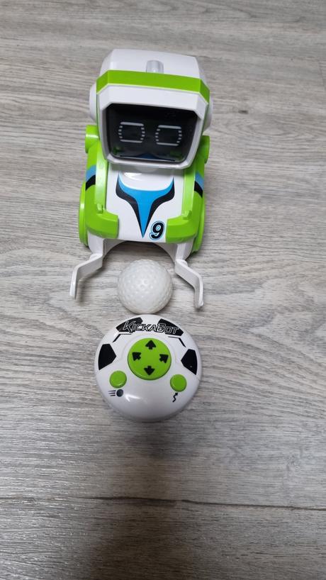 Robot na diaľkové ovladanie, 