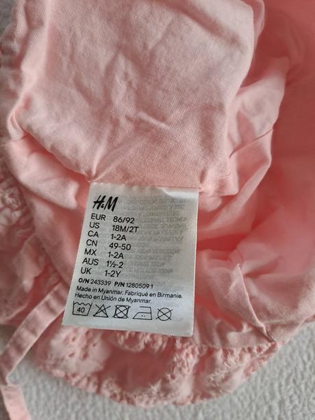 Dievcensky klobuk proti slnku s dierovanou vysivko, h&m,80