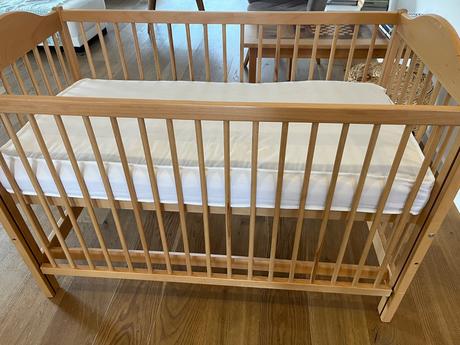 Buková postieľka, šírka (cm): 60,dĺžka (cm): 120