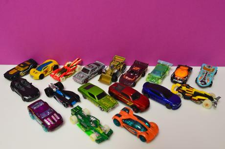 Autá autíčka hot wheels, 