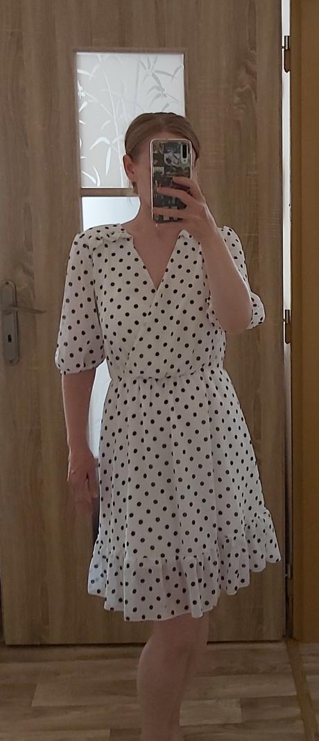 Bodkované šaty,veľ.s/m, m / s