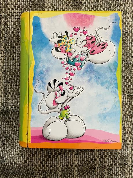 Plechový box,