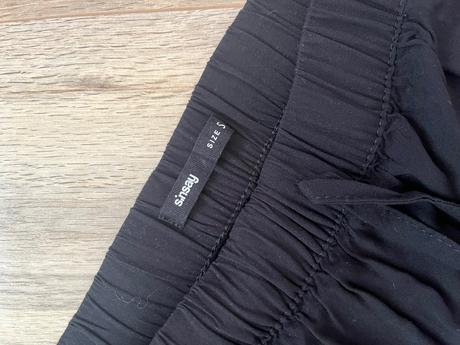 Lahke volne nohavice, sinsay,s