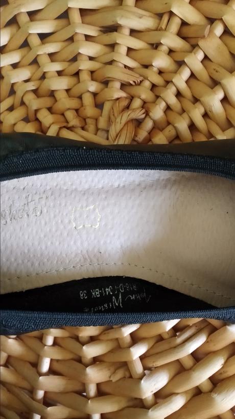 Balerínky na nízkej platforme, 38