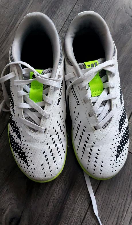 Halovky č.33, adidas,33