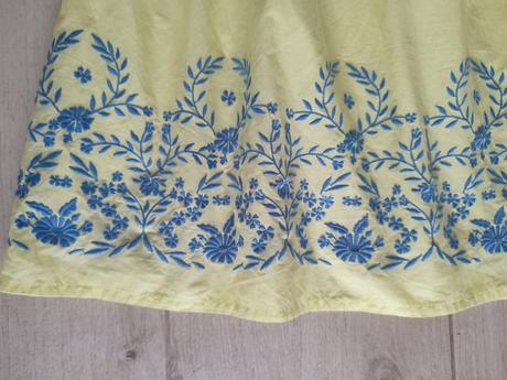 Vyšívanå sukňa, tcm,m