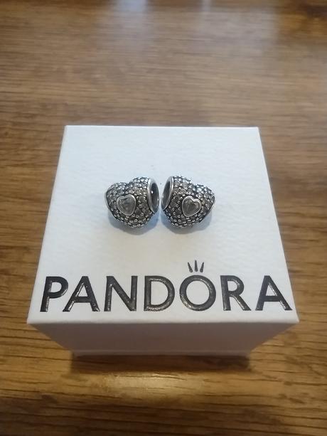 28ks pandora prívesky., pandora