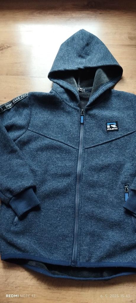 Oteplená mikina, 134