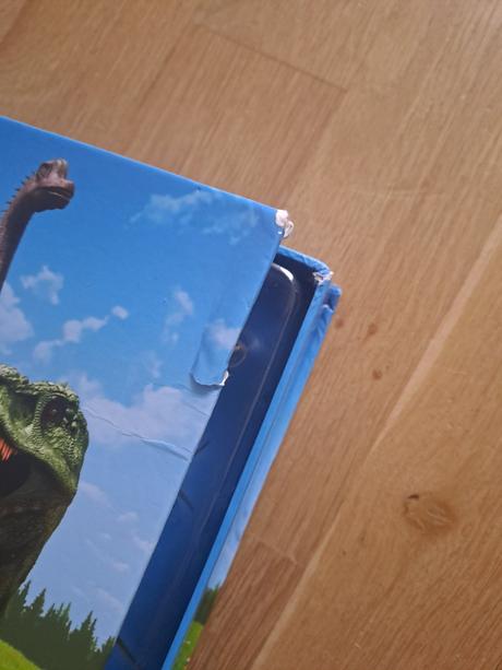 Dinosaury zberateľský box, 