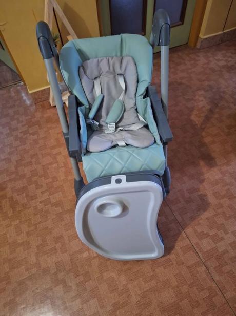 Jedálenská stolička zopa, zopa