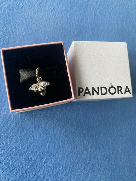 Pandora privesok včelia kraľovna, pandora