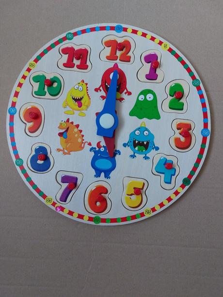 Drevené hodiny na ucenie, 